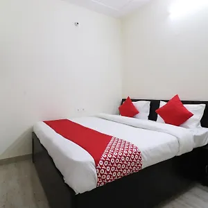 Hotel O Royal King Deluxe